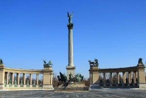 Budapest: 2 Hour City Highlights Tour with Local