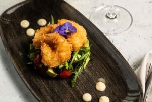 Budapest: 3-retters middag for 2 – stationær bådrestaurant