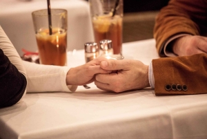 Budapest: 3-retters middag for 2 – stationær bådrestaurant