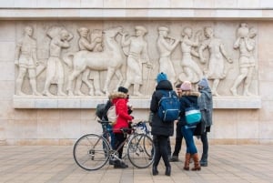 Budapest: 3-Hour Walking Tour About Communism (Small Group)