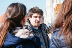 Budapest: 3-Hour Walking Tour About Communism (Small Group)