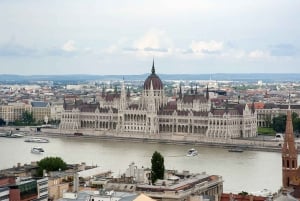 Budapest 3-Hour Walking Tour in Italian