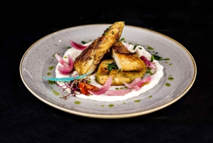 ブダペスト：4コースディナークルーズ with ピアノバー