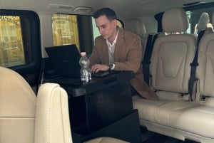 Budapest: Airport to Hotel Private Transfer by Electric Car