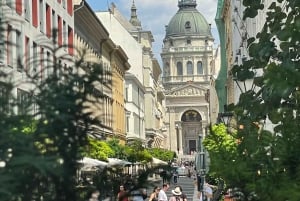Budapest: Assist the Authorities Outdoor Escape Room Game