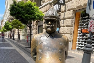 Boedapest: Help de autoriteiten buiten Escape Room spel