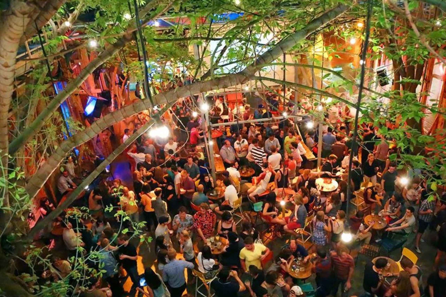 Budapest: cervecerías al aire libre, ruta gastronómica y bares escondidos