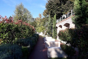 Budapeste: Visita a pé aos melhores jardins e música popular húngara