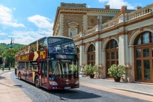 ブダペスト：大型バス乗り降り自由の観光ツアー