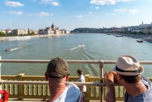 Budapest: Stor buss Hop-On Hop-Off-tur og Donau-cruise