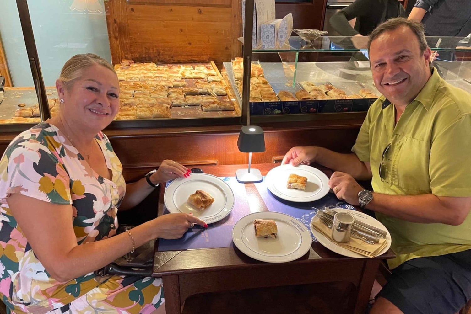 Budapest Bites: Ett street food-äventyr (3 ikoniska rätter)