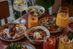 Budapest: Brunch with 5-Course Menu and Unlimited Drinks