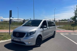 Budapest: Servizio di transfer aeroportuale privato dentro e fuori Budapest