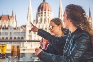 Budapest: Downtown Budget Sightseeing Cruise