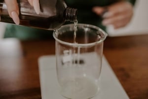 Budapest: Masterclass i ljustillverkning med 5 ljus att tillverka