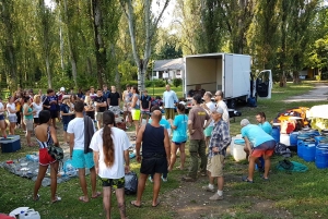 Budapest: Canoeing the Danube w or wo Sauna or Danube Beach