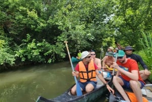 Budapest: Canoeing tour on the Danube with hot Sauna after