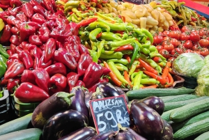 Budapest Central Market Hall: a gastronomy tour (in German)