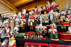 Budapest: Christmas Market Guided Walking Tour with Tastings
