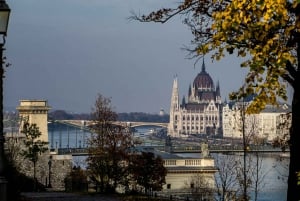 Budapest: City tour with portrait photography