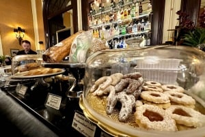 Budapest: Coffee House Tour with Cofffee & Dessert Tasting