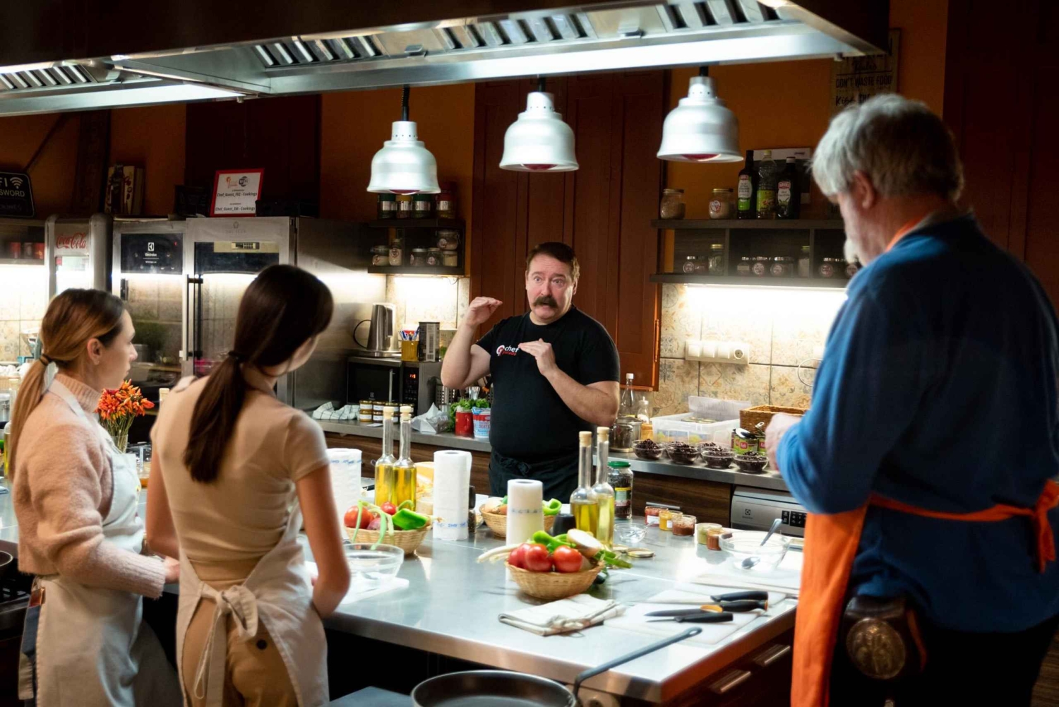 Budapest: Escuela de Cocina - Menú Húngaro y Mercado Local