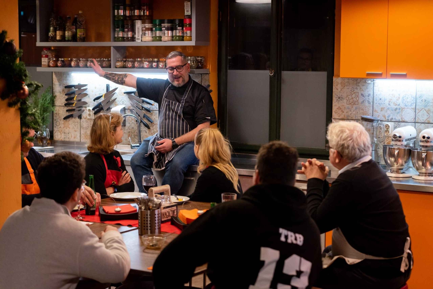 Budapest: Escuela de Cocina - Menú Húngaro y Mercado Local