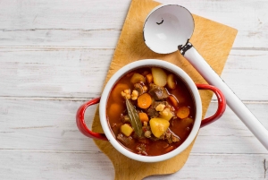 Budapest: Escuela de Cocina - Menú Húngaro y Mercado Local