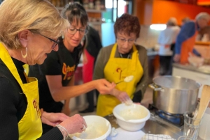 Budapest: Escuela de Cocina - Menú Húngaro y Mercado Local