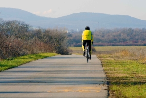 Boedapest: fietstocht naar Etyek met wijnproeverij en maaltijd