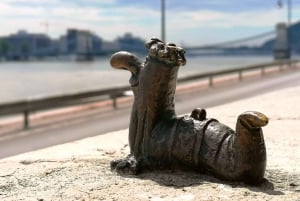 Budapest Danube Banks: a hunt for Kolodko's Mini-Sculptures