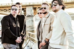 Budapest: crociera sul Danubio con vino rosé illimitato