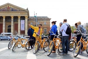 Budapest: Danube River Views Bike Ride