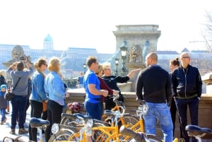 ブダペスト：ドナウ川を眺めながらの自転車旅