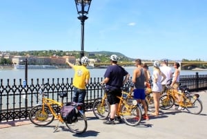 ブダペスト：ドナウ川を眺めながらの自転車旅