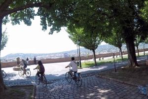 Tour de bicicleta elétrica por Budapeste e pelo Castelo com um guia local