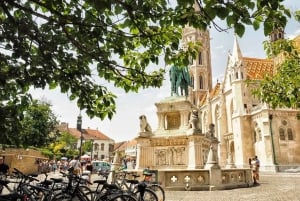 Tour de bicicleta elétrica por Budapeste e pelo Castelo com um guia local