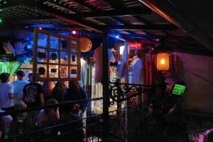 Boedapest: ontdek iconische bars tijdens een wandeling met gids bij de ruïnebar