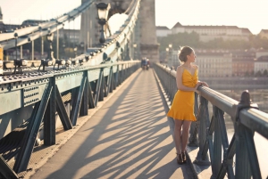 Budapest: Express Walk with a Local in 90 minutes