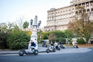 Budapest: Fat Tire MonsteRoller E-Scooter Rental