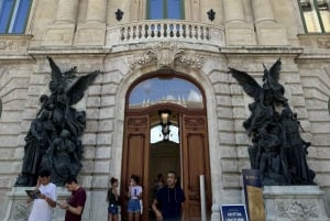 Budapest: Gems of The Castle District Guided Walking Tour!