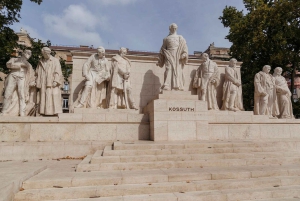 Budapest: Great Christmas Tour & Folk Music Performance