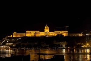 Budapest: Fantastisk jultur och folkmusikföreställning