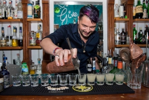 ブダペスト：ガイド付きバー巡りウォーキングツアー（ドリンク付き）