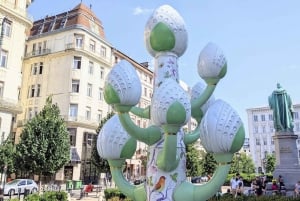 Budapest: Guided City Walk to Sights and Specials