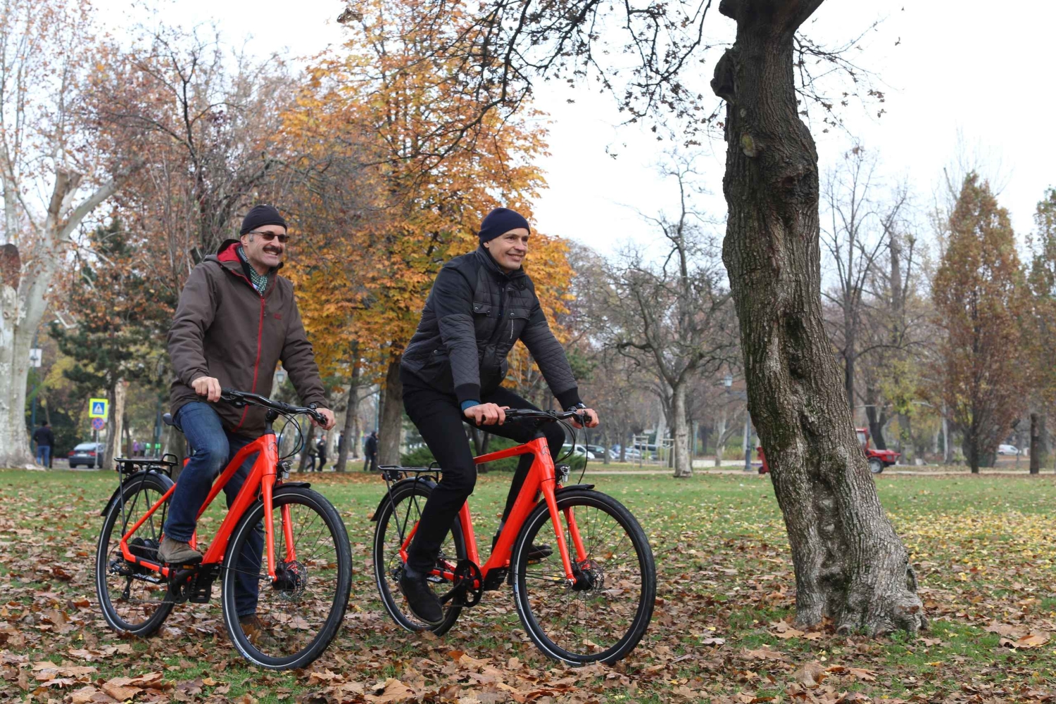 Budapeste: Passeio guiado de bicicleta elétrica pelo centro da cidade