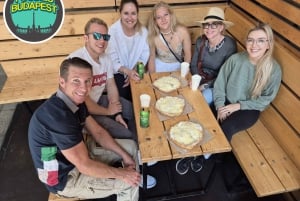 Budapest: Geführte Food Tour mit Verkostungen