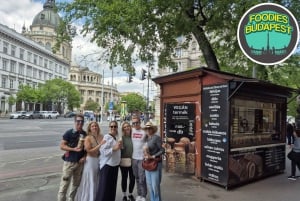 Budapest: Geführte Food Tour mit Verkostungen