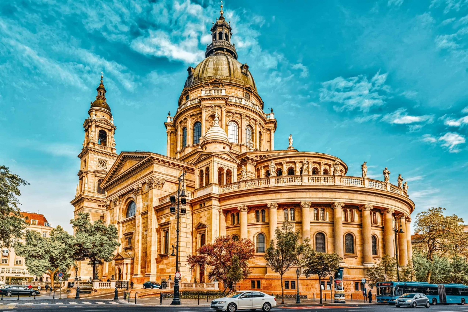 Budapest: Guided Walking Tour of Pest