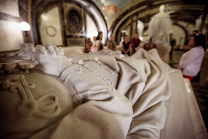 Budapest: Habsburg Palatine Crypt Guided Tour